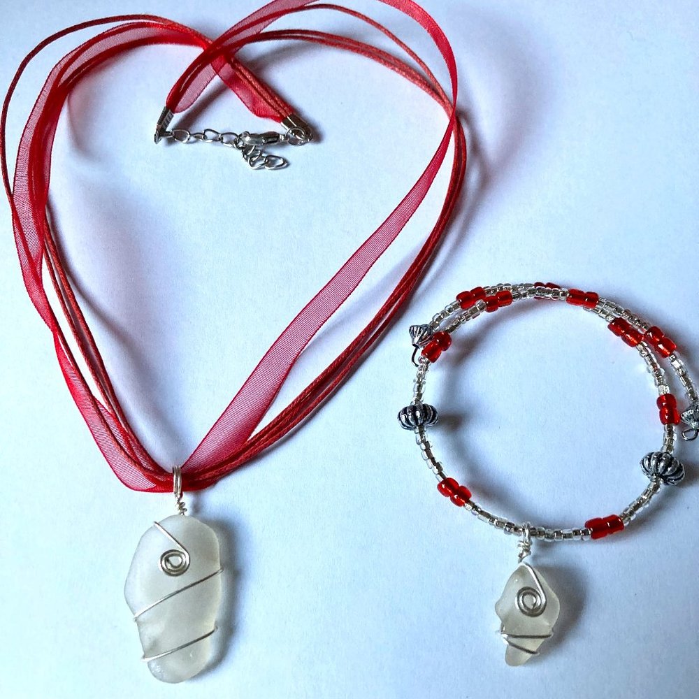Sea Glass Pendent Red Necklace and Bracelet with Sea Glass Charm Set, Handmade